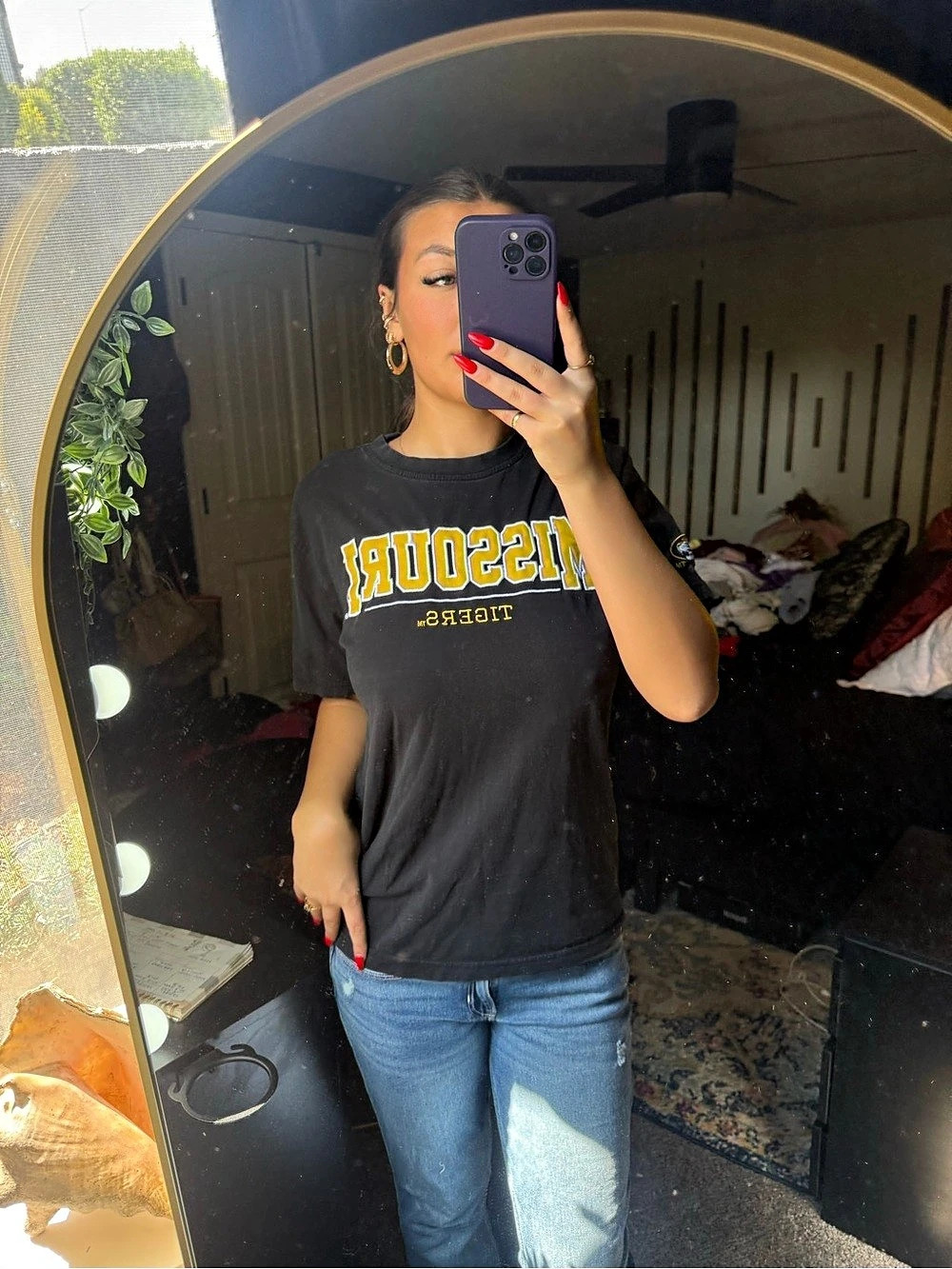 Champion Missouri Tigers Arch Over Logo T-Shirt Black & Yellow Medium